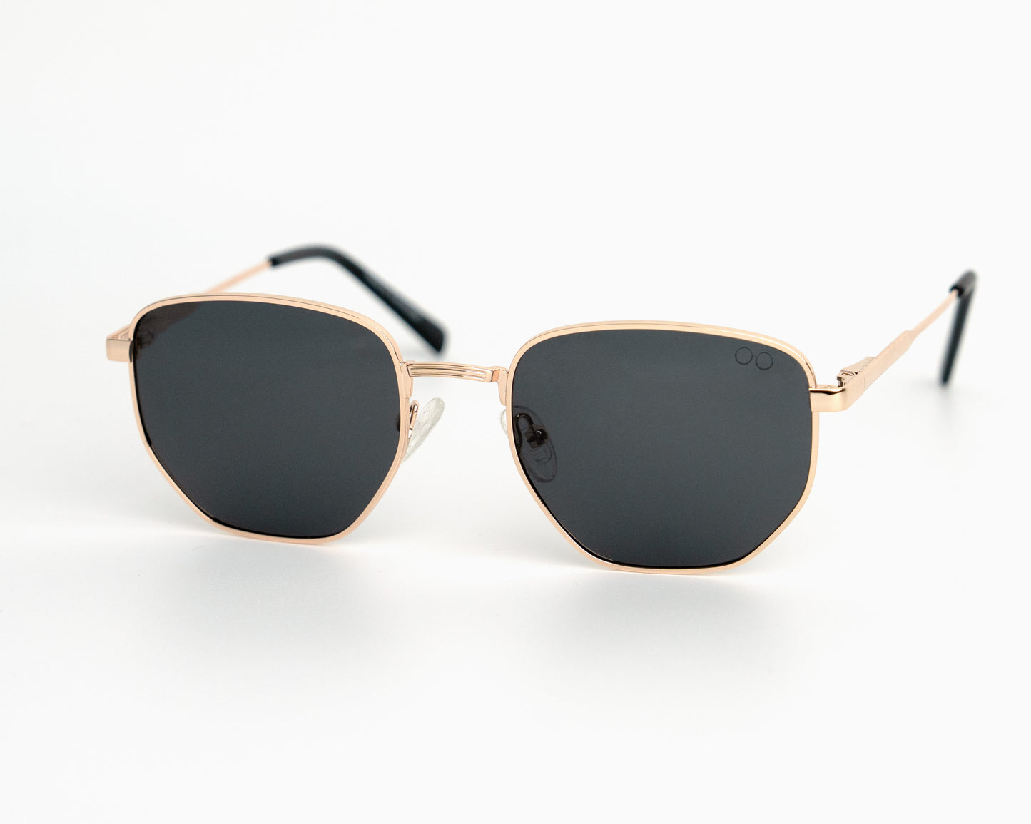The Hexagon Polarized