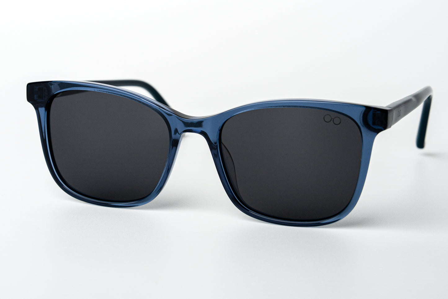 Axis Cat-Eye Polarized