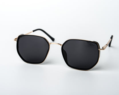 Octagonal Edge Polarized